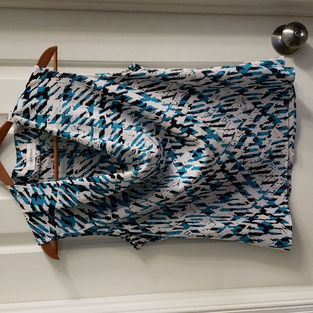 Cowel Neck Silk  Size S